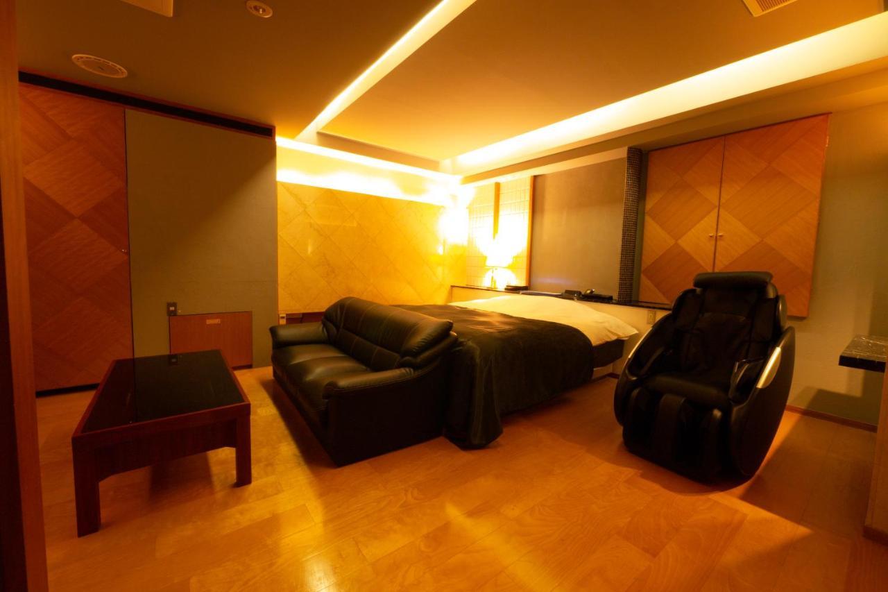 Hotel Rplus日高 (Adults Only) Hidaka  المظهر الخارجي الصورة