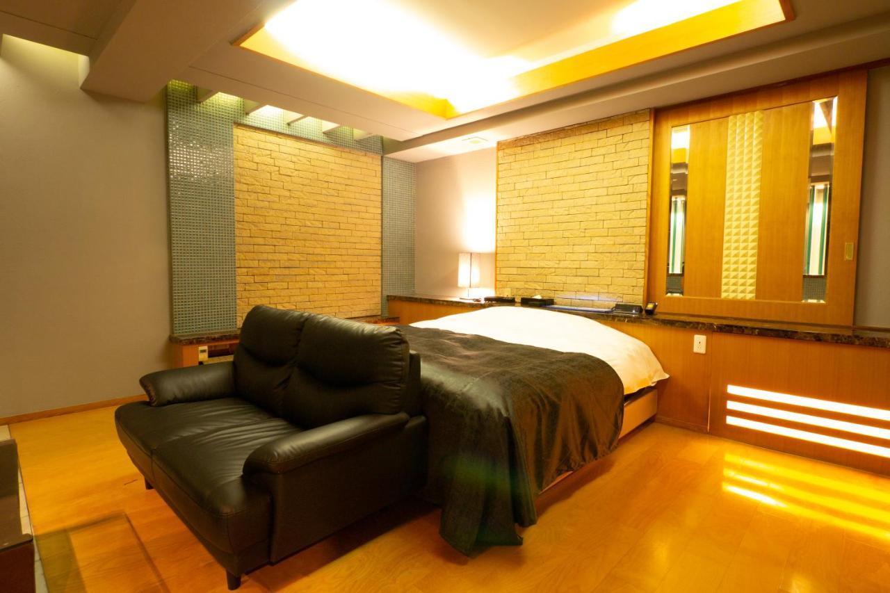 Hotel Rplus日高 (Adults Only) Hidaka  المظهر الخارجي الصورة