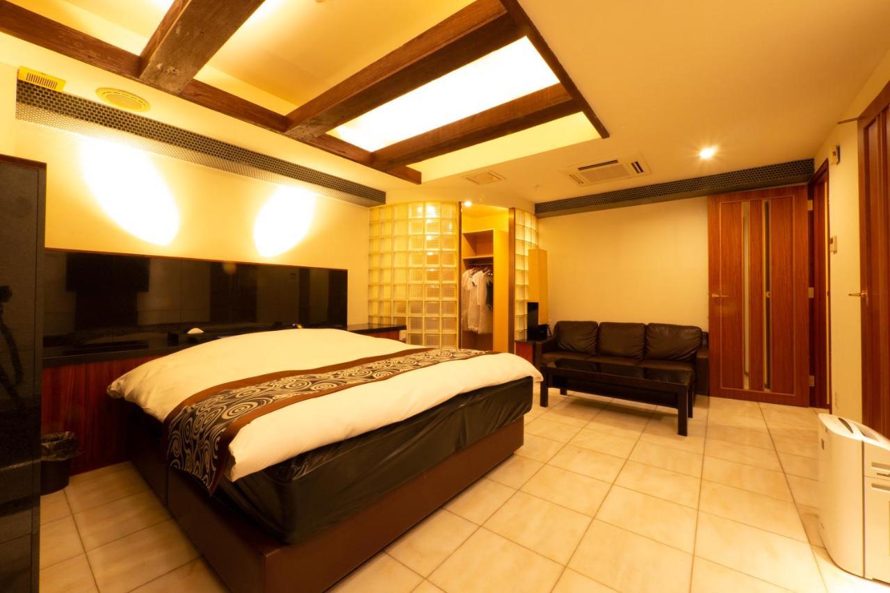 Hotel Rplus日高 (Adults Only) Hidaka  المظهر الخارجي الصورة