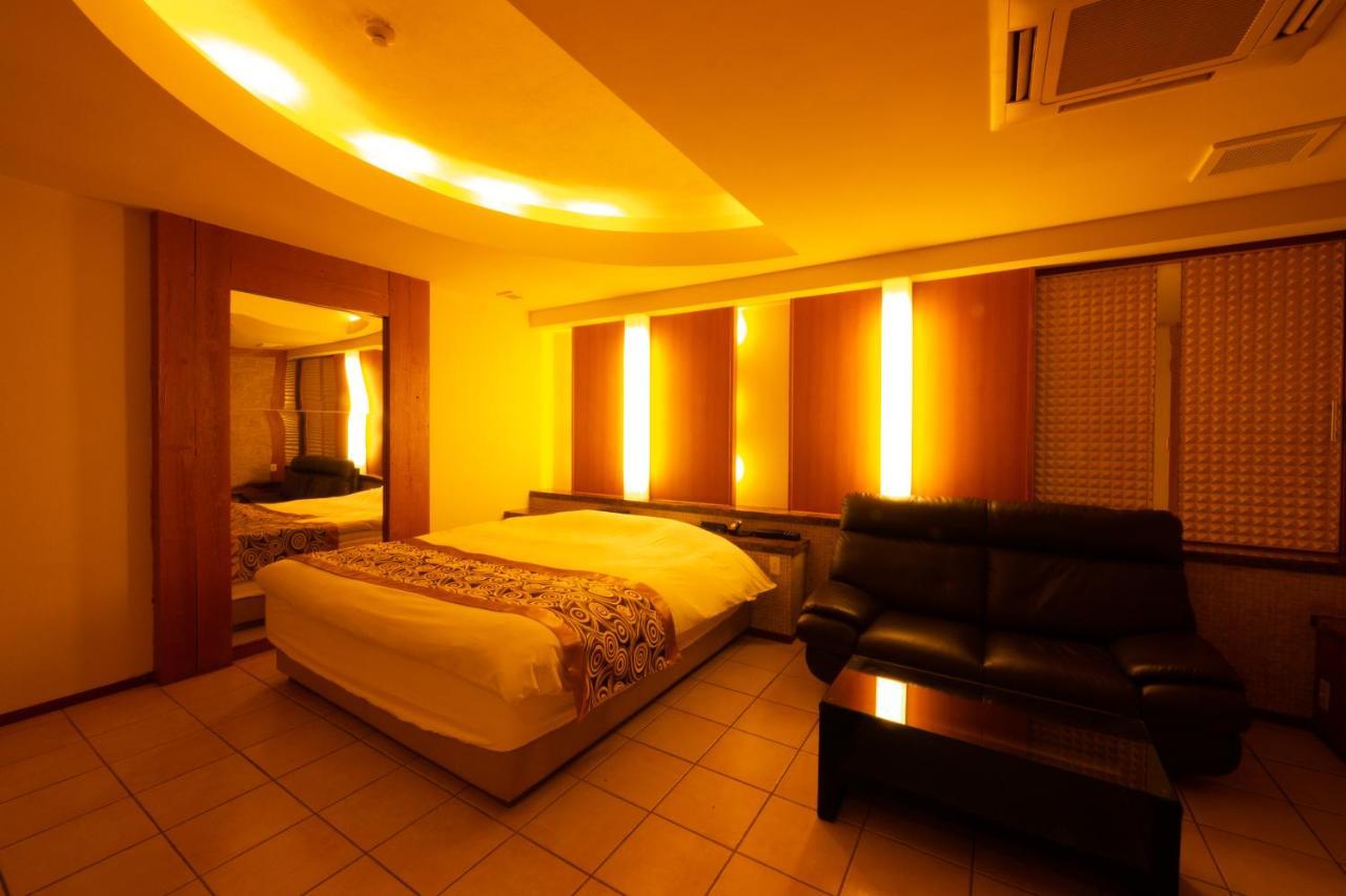 Hotel Rplus日高 (Adults Only) Hidaka  المظهر الخارجي الصورة